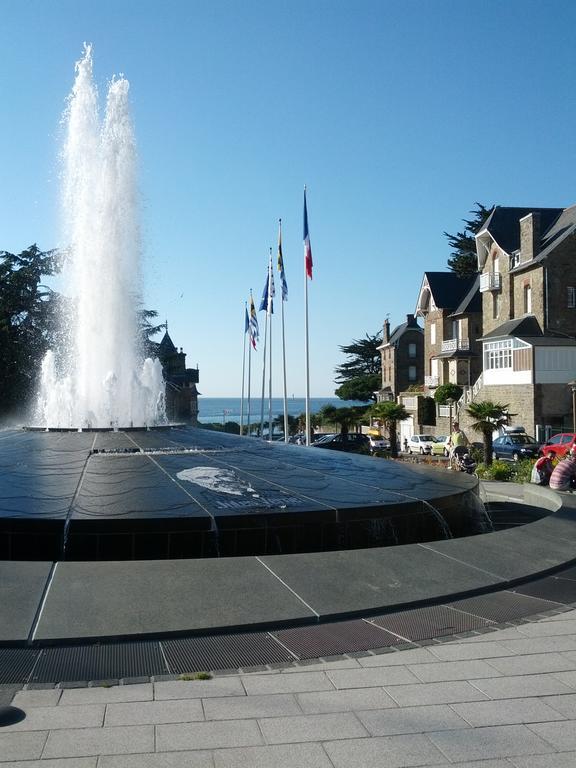 T2-300M Plage-L'Estacade- St Enogat A Dinard Dış mekan fotoğraf